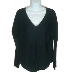 {Vince.} Blue & White Piped Trim V-Neck Top